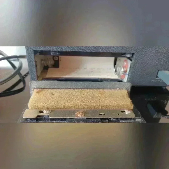 Wards Airline Five Band Radio  GEN-1469A Montgomery Wards Made in Japan**Works!! - Picture 7 of 11